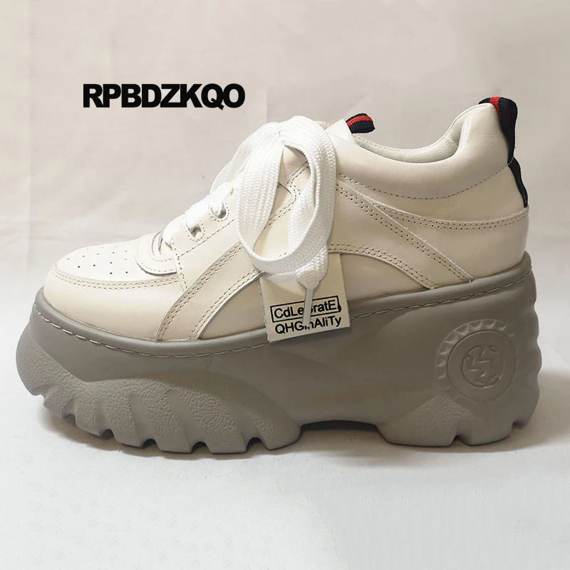 Женские дизайнерские туфли с круглым носком криперы на платформе толстая