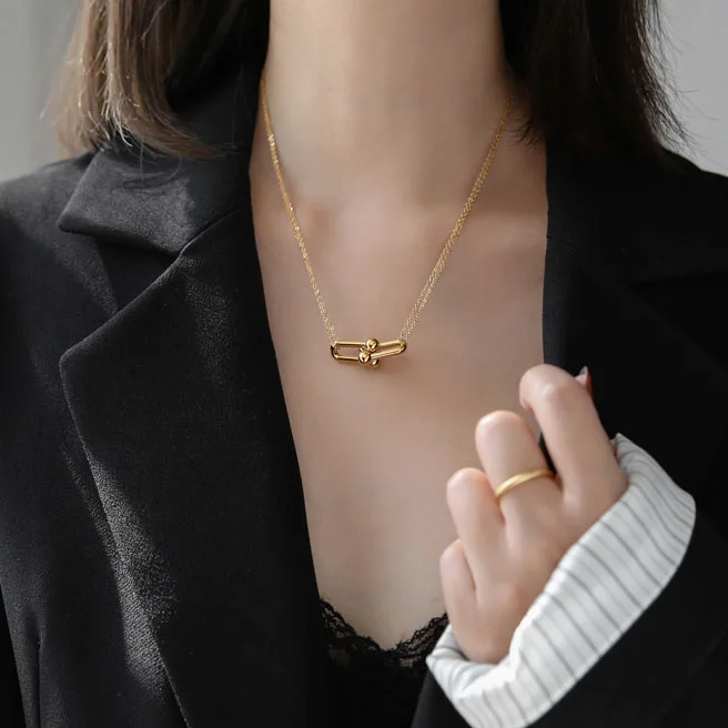 Цепочка до ключицы золотого и серебряного цвета индивидуальный дизайн ожерелья