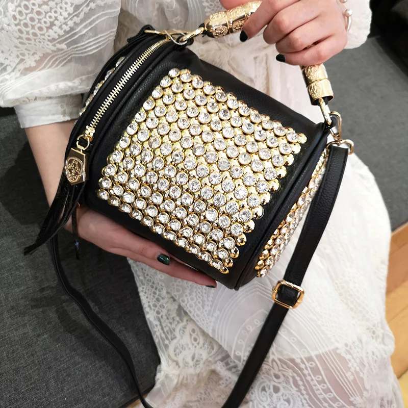 

Casual Diamond Shoulder Bag for Women 2021 Luxury Handmade Ladies Beaded Pillow Messenger Bags High Quality Purses and Handbags