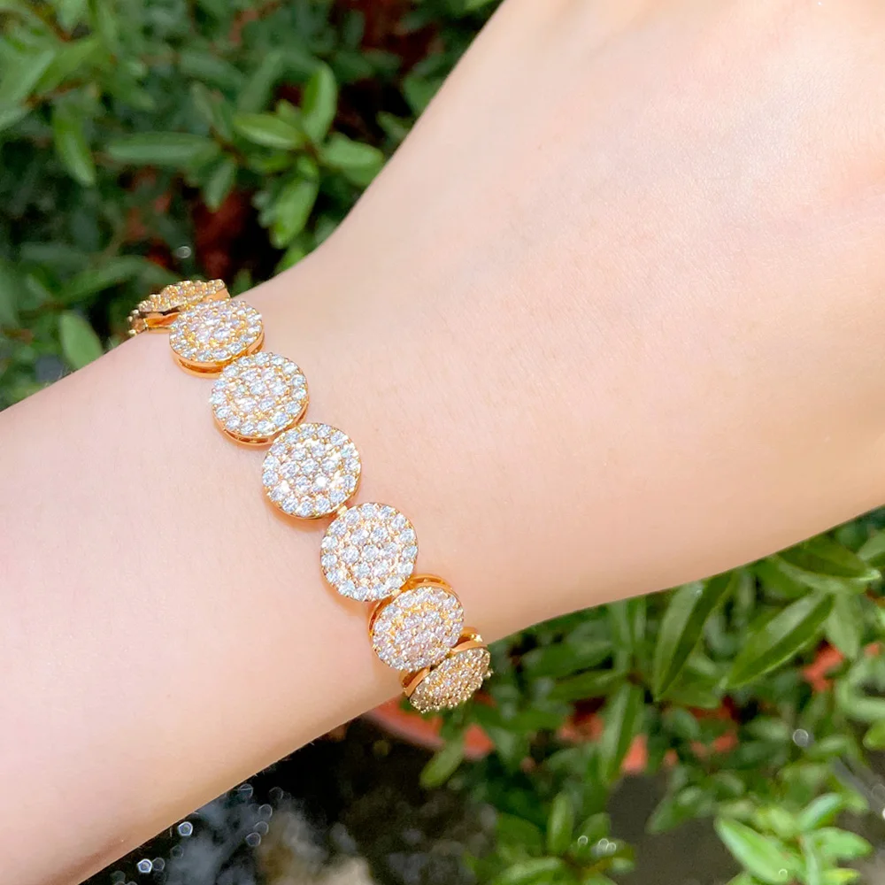 Браслет-цепочка Женский из желтого золота с фианитами B216 | Украшения и аксессуары