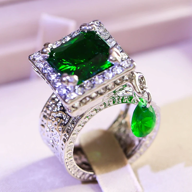 

Fashion Green Crystal Zircon Inlaid Couple Wedding Rings Hollow Square Engagement Rings For Women Jewelry Gift Whole sale X873
