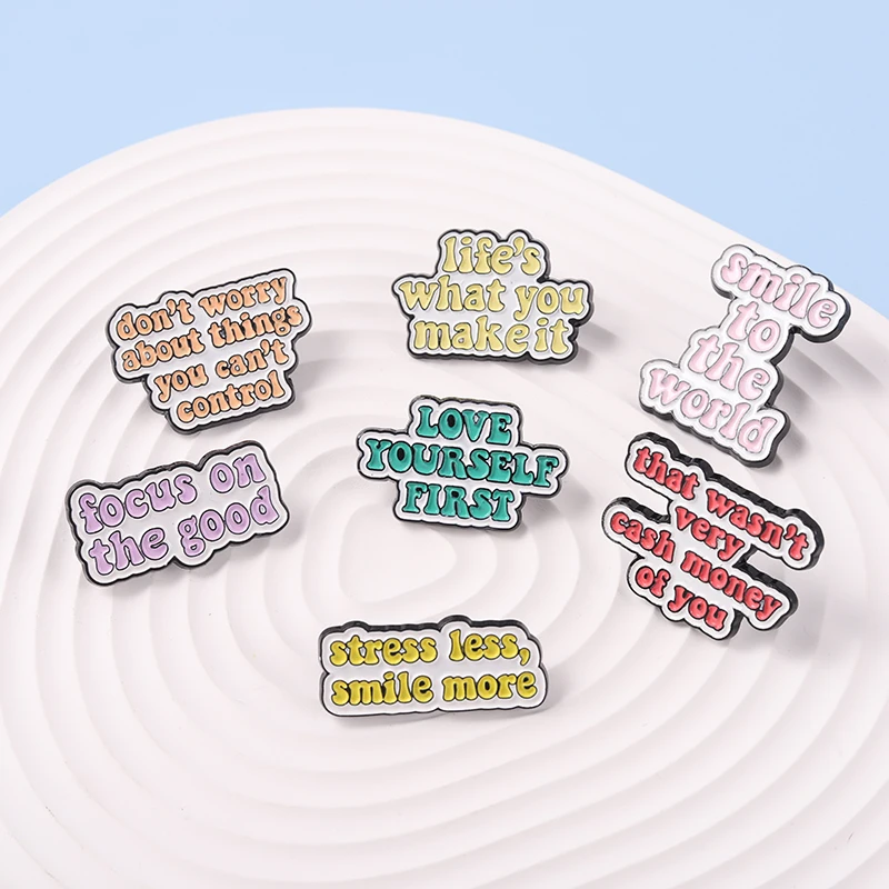 Эмалевые булавки с надписью не волнуйтесь и улыбьтесь в мир Вдохновляющие
