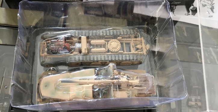 1/72 SD. 8 тип DB9 немецкий полугусеничный грузовик с 88 мм пистолет P0308 Коллекционная модель