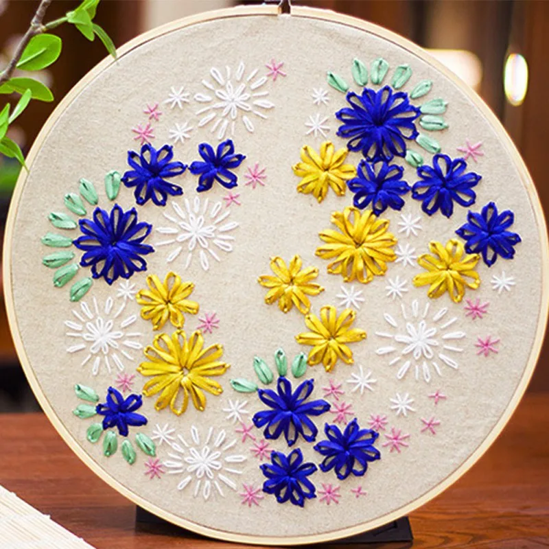 

Floral Embroidery Material Package Set Beginner Hand-Embroidered 3D Fabric Creative Production European Bamboo Embroidery Kits