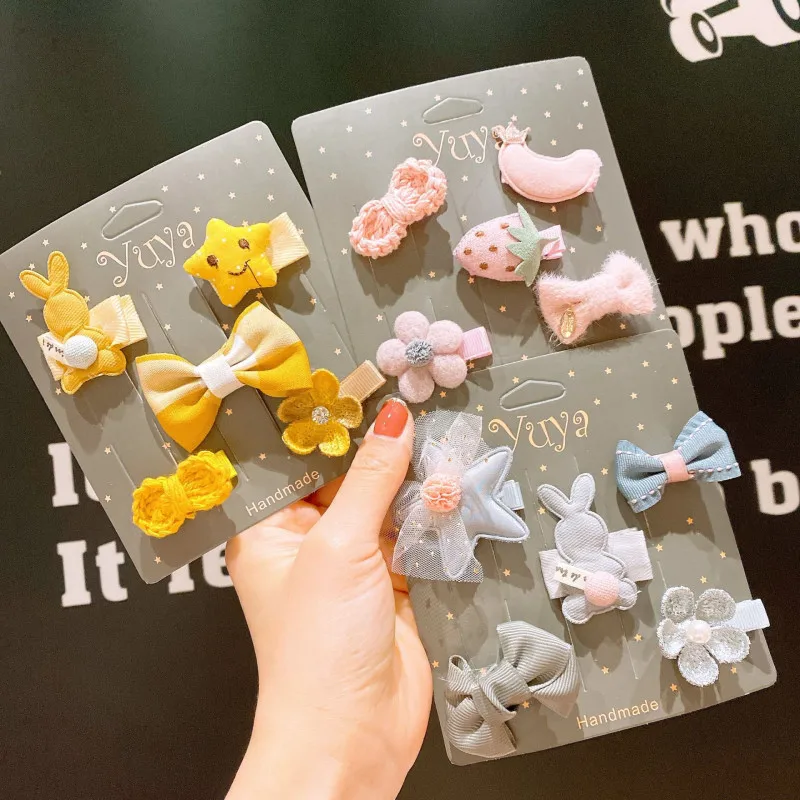 

Baby Cute Rabbit Star Plush Ball Bow Hair Clips Flower Plush Webbing Barrettes Hairpins Kids Colorful Hair Clips Pins for Girls