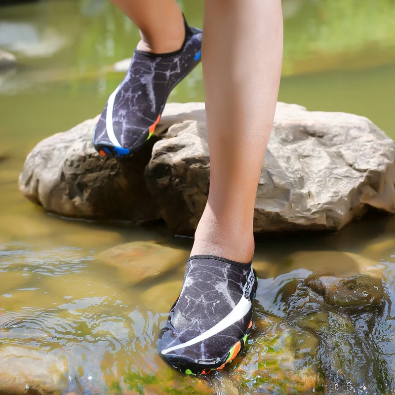 Water Shoes Big Size 35-47 Sneakers Women Swimming Quick-Drying Upstream Aqua Zapatos De Mujer For Beach Men | Спорт и развлечения