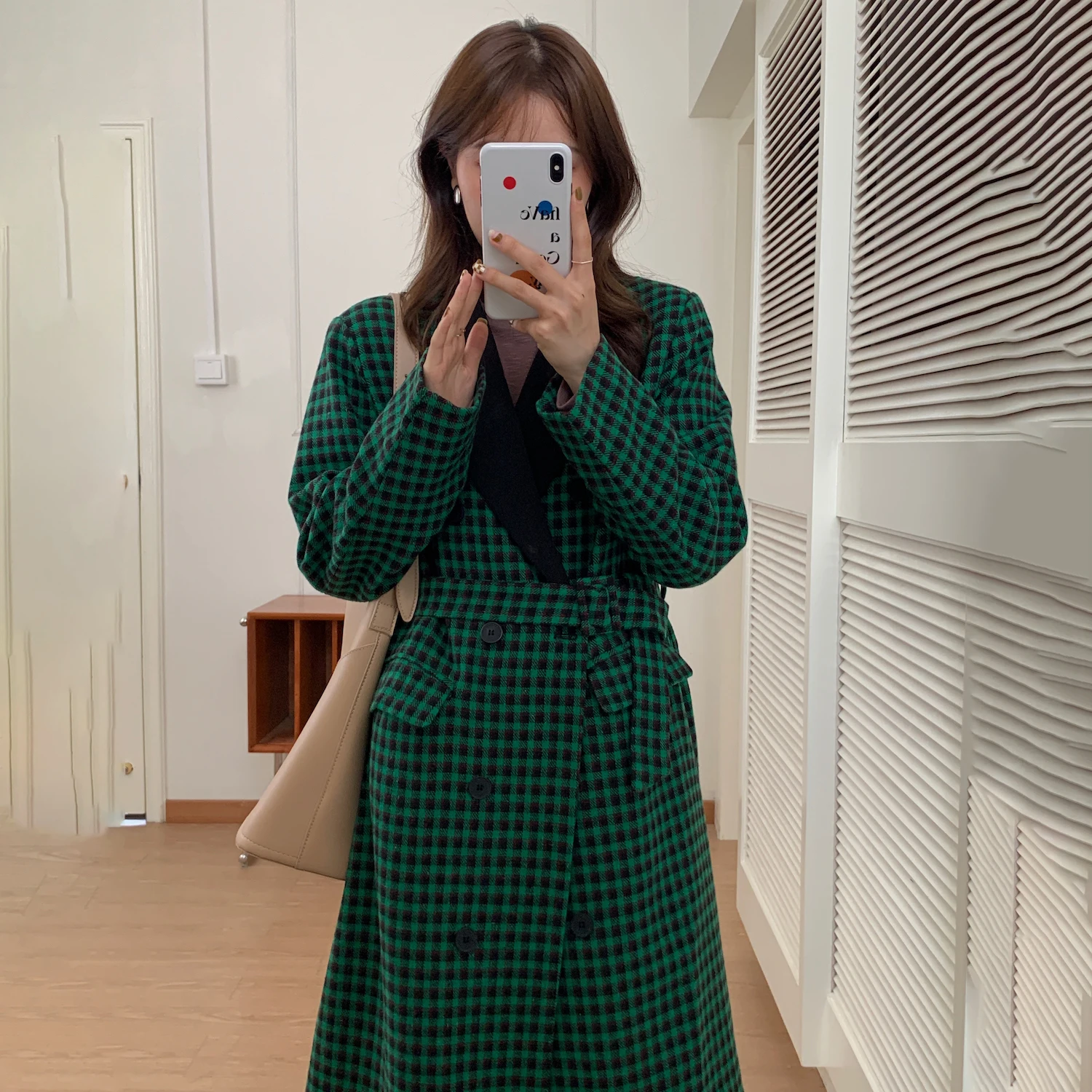 

Женское зимнее длинное пальто в клетку, зеленое шерстяное пальто с поясом, винтажное двубортное пальто, женская верхняя одежда, 2021