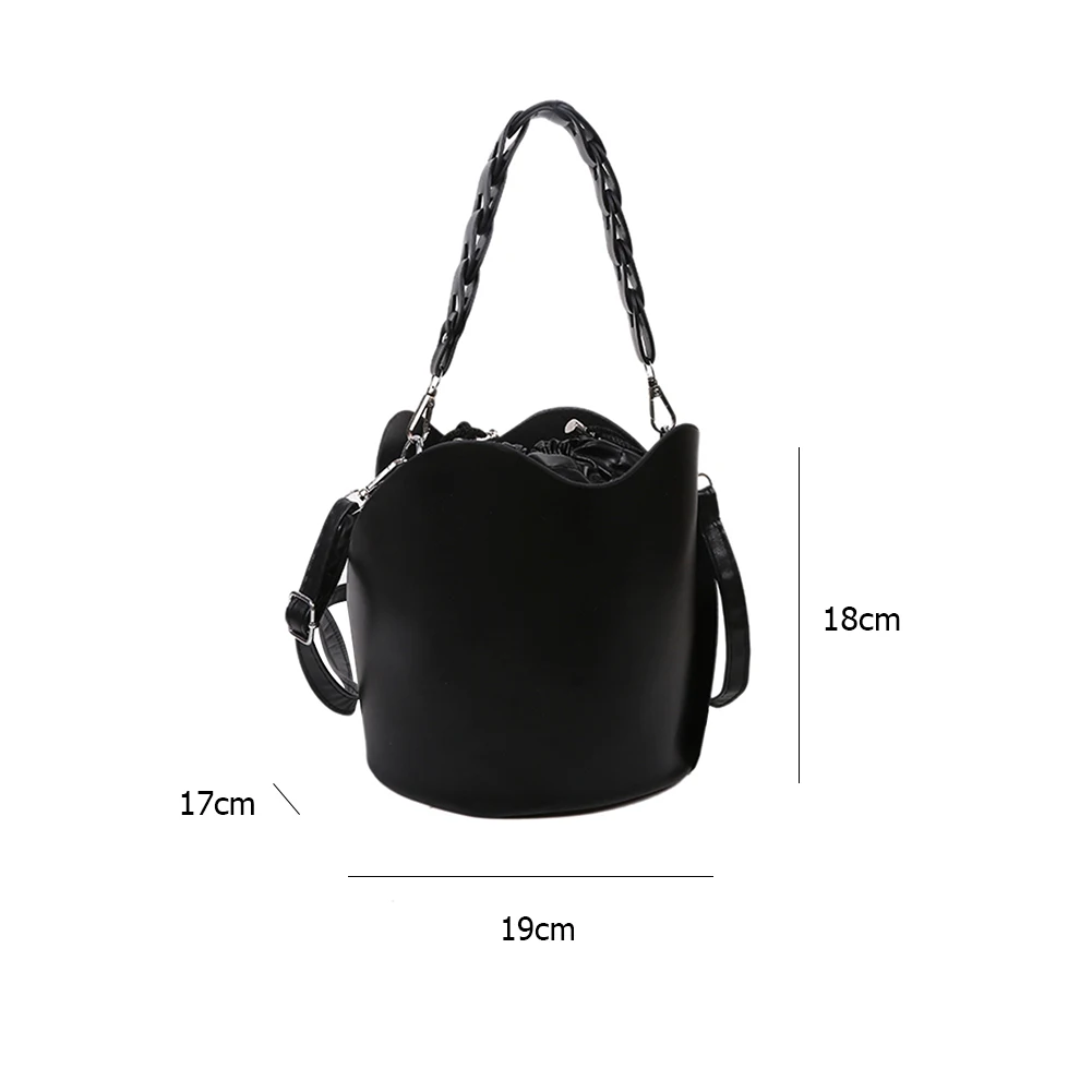 

Vintage Leather Crossbody Bag Women Woven Drawstring Messenger Bags Satchels Ladies Solid Travel Bucket Shoulder Handbags 2021