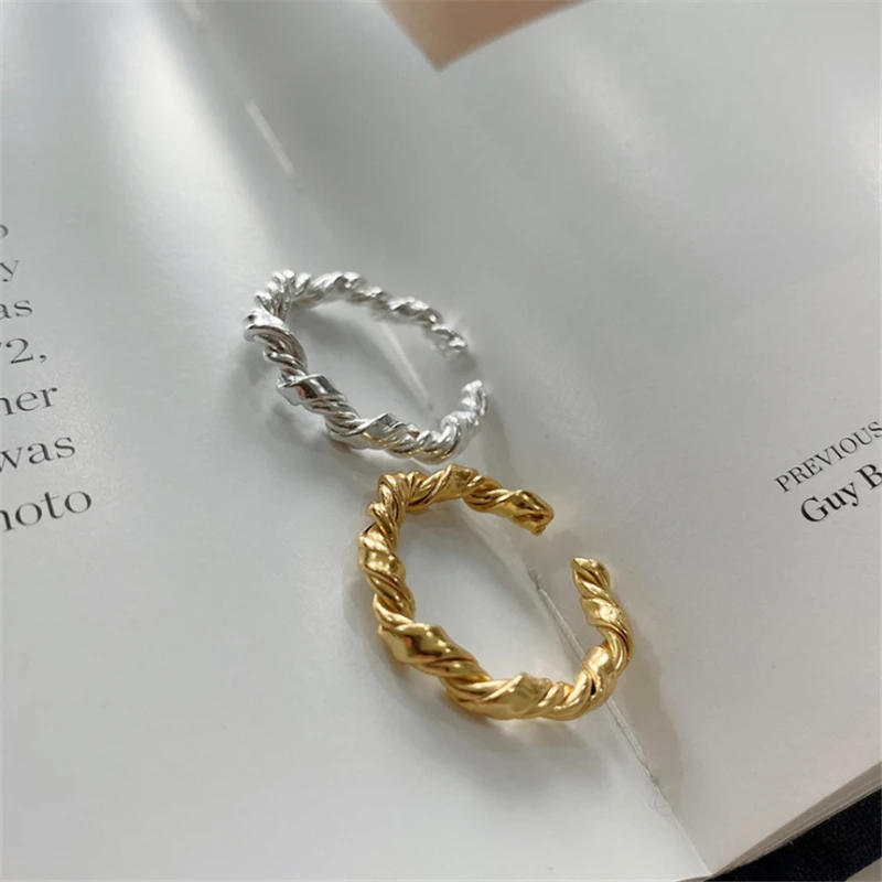 

New Delicate Boho Style Decorations Stock Price Twisted Simple Designer Women's Ring Tibetan Silver Golden Punk Occident Rings