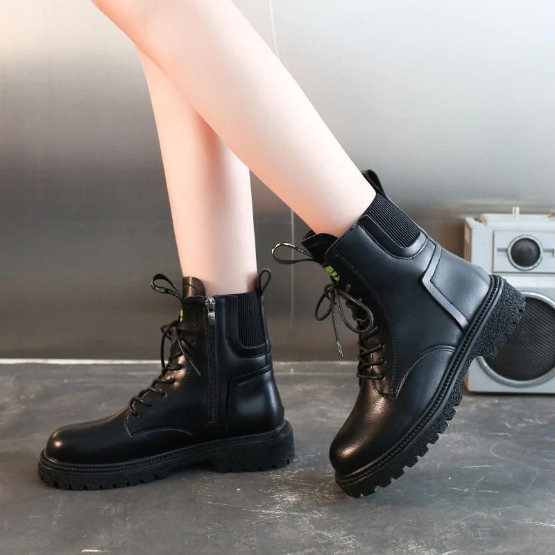 

Модные мотоциклетные ботинки на танкетке, женская обувь на плоской подошве, ботинки на платформе из искусственной кожи на высоком каблуке, ...