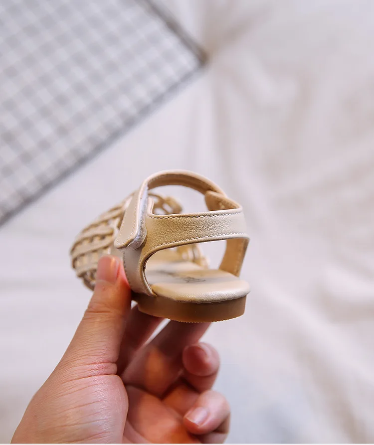 

Summer Style Infant Girls Sandals Soft Sole Baby First Walkers Black Beige Color Hollow Shallow Princess Shoes Toddler Flats