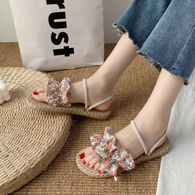

Shoes Flower Slippers Flat Platform Luxury Slides Flock Low Slipers Women Designer 2021 Soft Summer Basic PU Floral Rubber