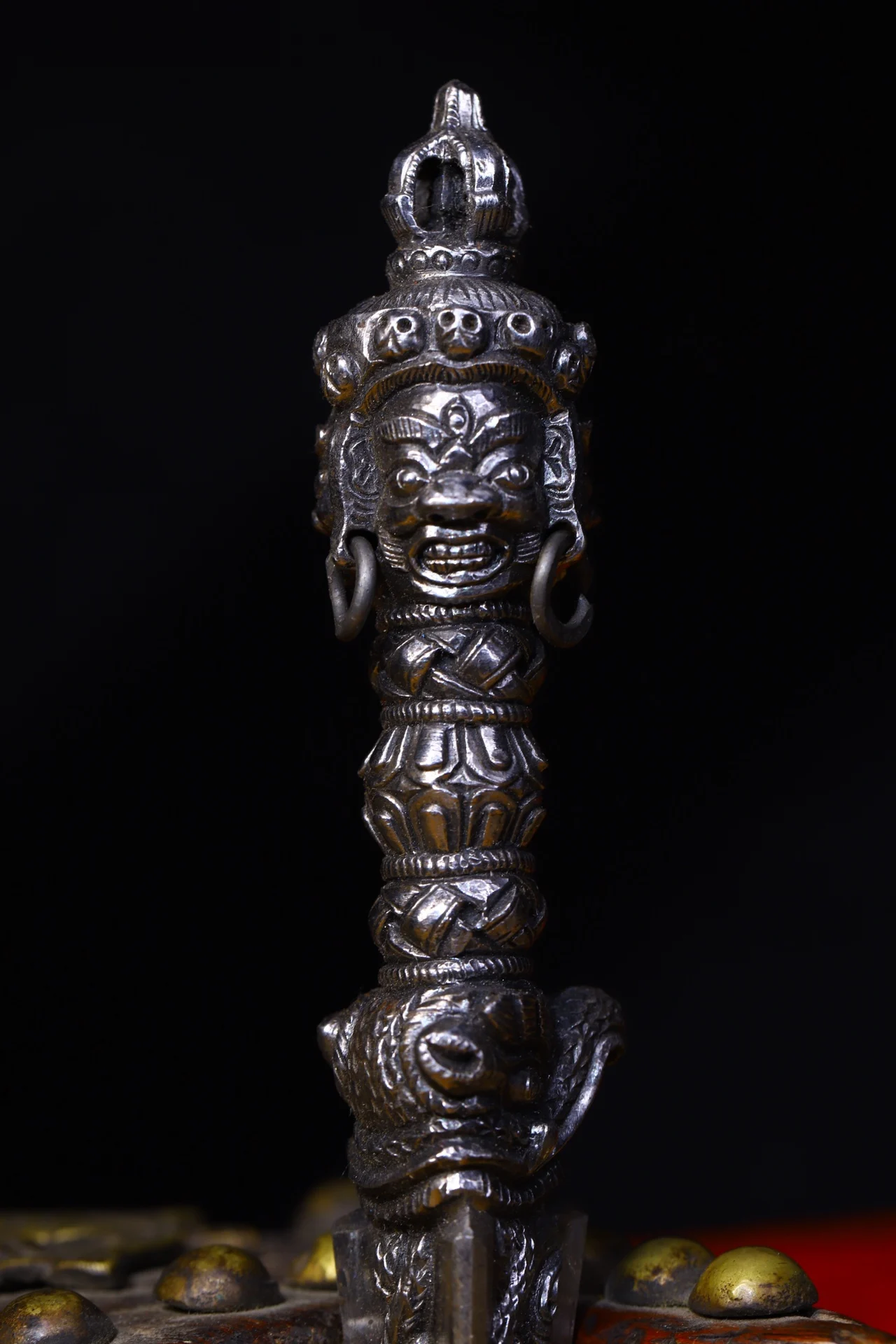 Коллекция тибетских храмов 6 дюймов старые трусики голова цинабара Махакала