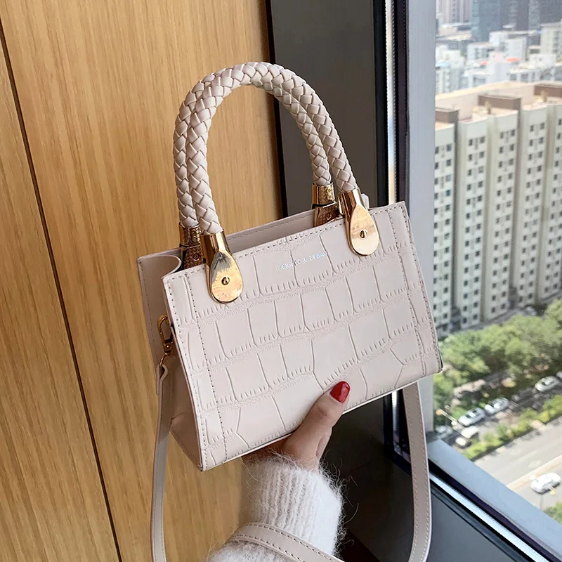 

Stone pattern PU Leather Crossbody Bags For Women 2021 With Weave Handle Lady Handbags Solid Color One-Shoulder Pack Sac A Mains