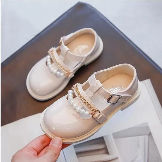 

Туфли детские кожаные с жемчугом, 3-12 лет