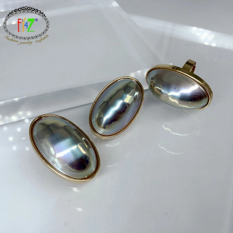 

F.J4Z New Hot Big Pearl Finger Rings for Women Fashion Oval Simulated Pearl Stud Earrings Baroque Female Wedding Jewelry