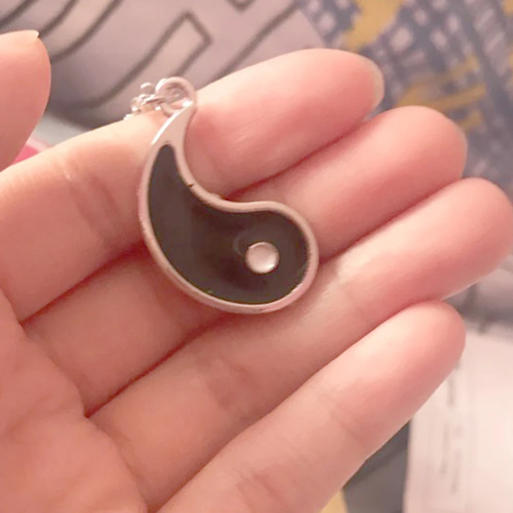 Парное ожерелье для женщин и мужчин рождественский подарок черная подвеска