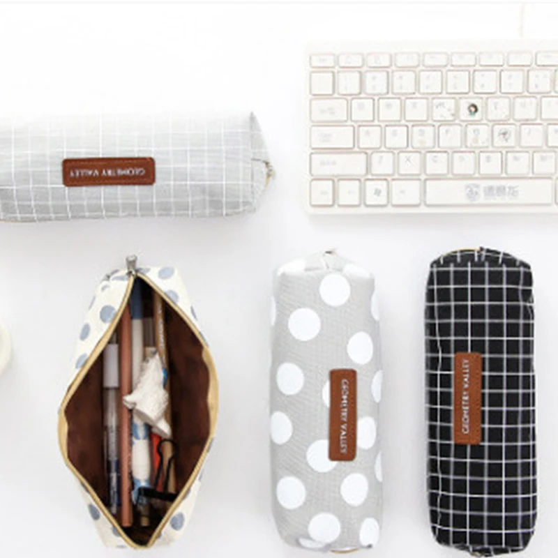 

Ins Pencil Case Girls Korean Large-capacity Cute Plaid Pencil Case Box School Teenagers Multifunctional Kawaii Stationery Bag