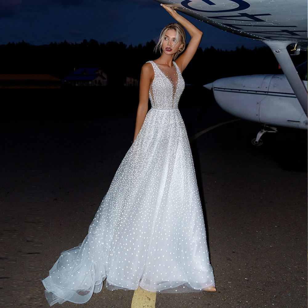 

Tulle Wedding Dress 2021 A-Line Sexy V-Neck Bridal Gowns Sleeveless Open V-Back Bohemian Wedding Gowns Vestidos De Novia