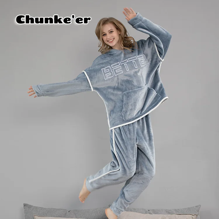 

New flannel pajamas loose casual bathrobes men and women couples bathrobes warm thickened Pajama suit