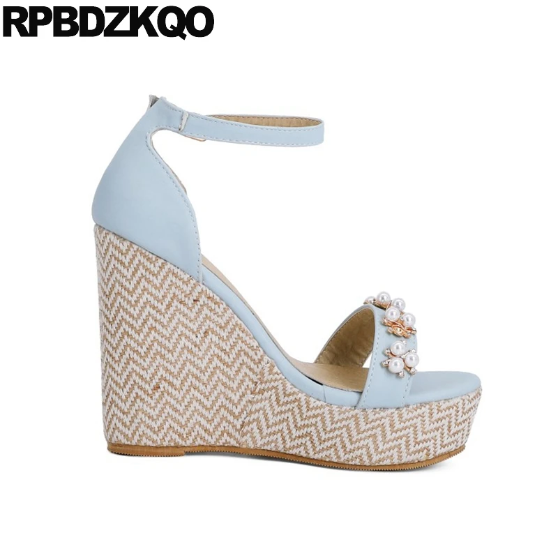 Женские туфли на танкетке розовые с ремешком щиколотке высоком каблуке - купить