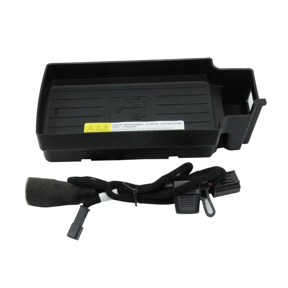 

QI Wireless Charger 15W Fast Charging Module On Board for Audi Q3 2013-2018 Car Accessories Car Charging Pad Adapter