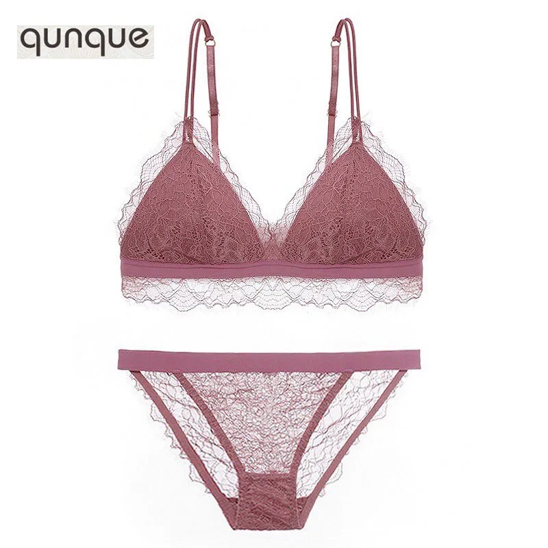 

Lace Sexy Bra Set Soutien Gorge Sans Armature Plunge Patchwork Bralette Encaje Mujer Low Rise Panties 2 Piece Lingerie Set Women