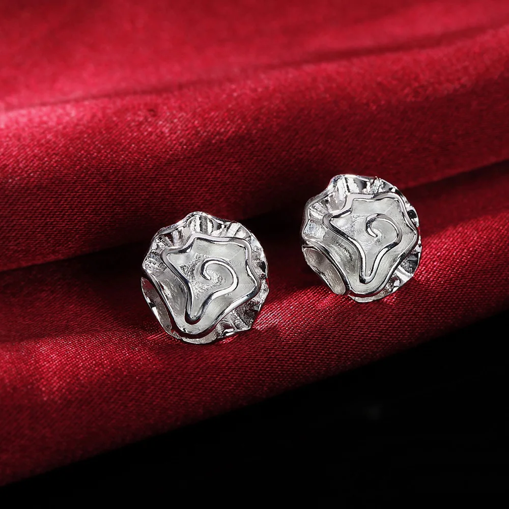 

Flower Small Stud Earrings For Women Korean Fashion Piercing Earrings 2022 Trend New Jewelry Christmas Free Shipping GaaBou