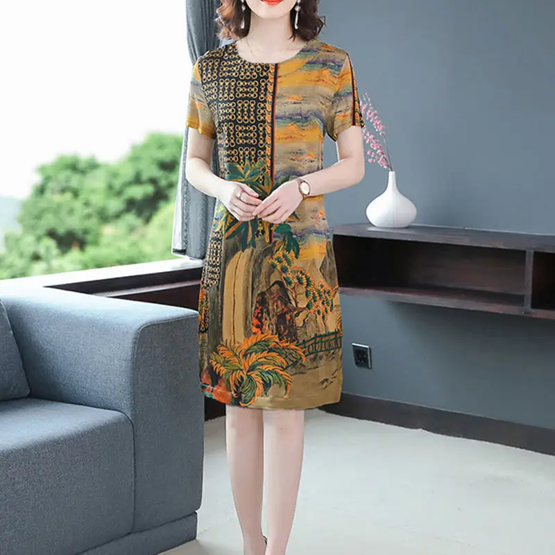 

Middle Aaged Women Ice Silk Dress 2021 Summer Vintage Loose Fashion Casual Short Sleeve O Neck Knee-length Print Dresses Y797
