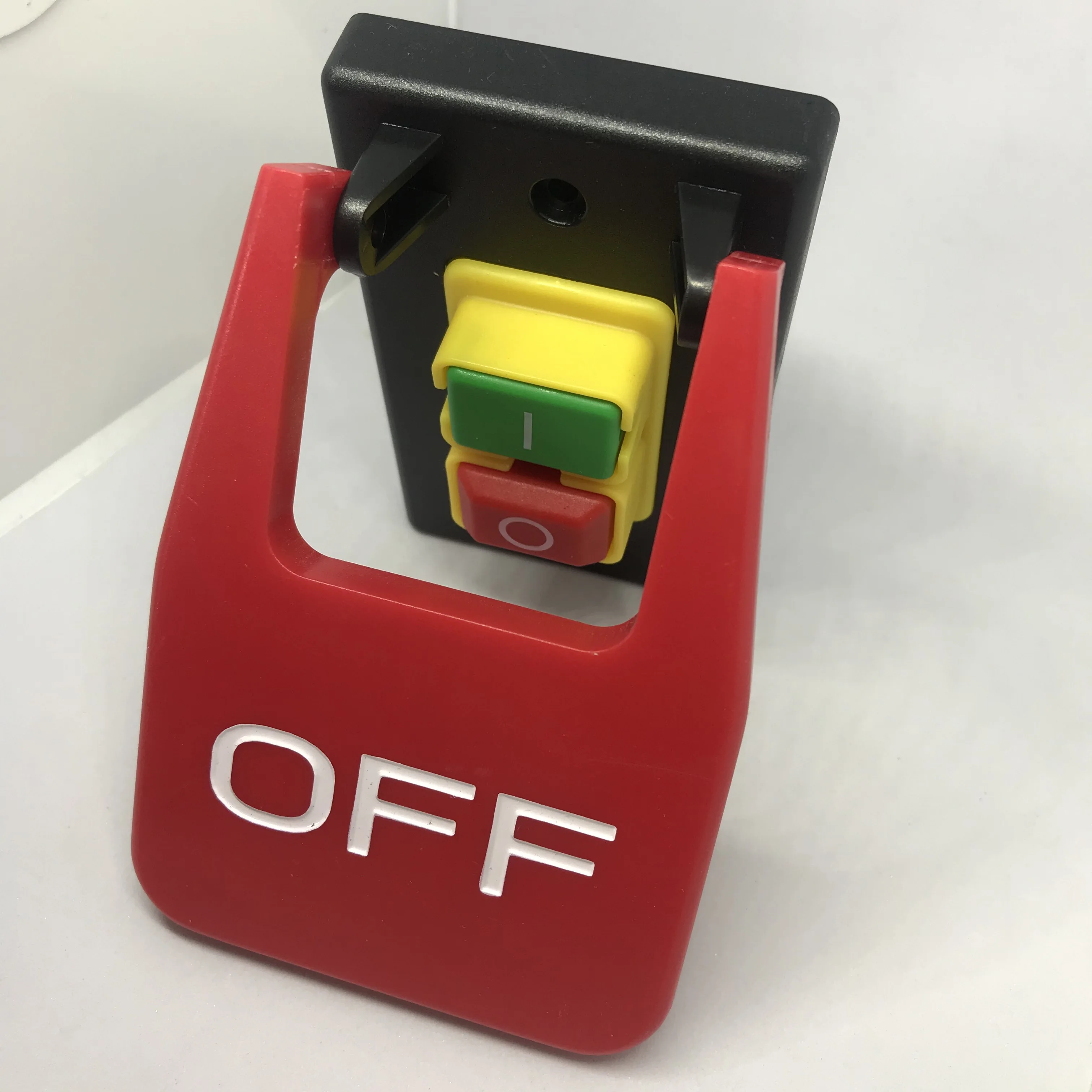 выключатель с алиэкспресс по ради связи. выключатели с алиэкспресс. выключатели кнопочные. 3a 125v momentary push button switch black. переключатель с самовозвратом ip65.