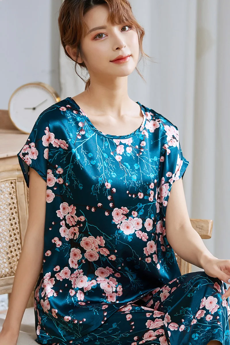 

Summer Flower Print 110KG Women Silk Pajamas Set Cropped Pant Short Sleeve Pyjamas Grace O Neck Large Size Pajama Set L-5XL 4008