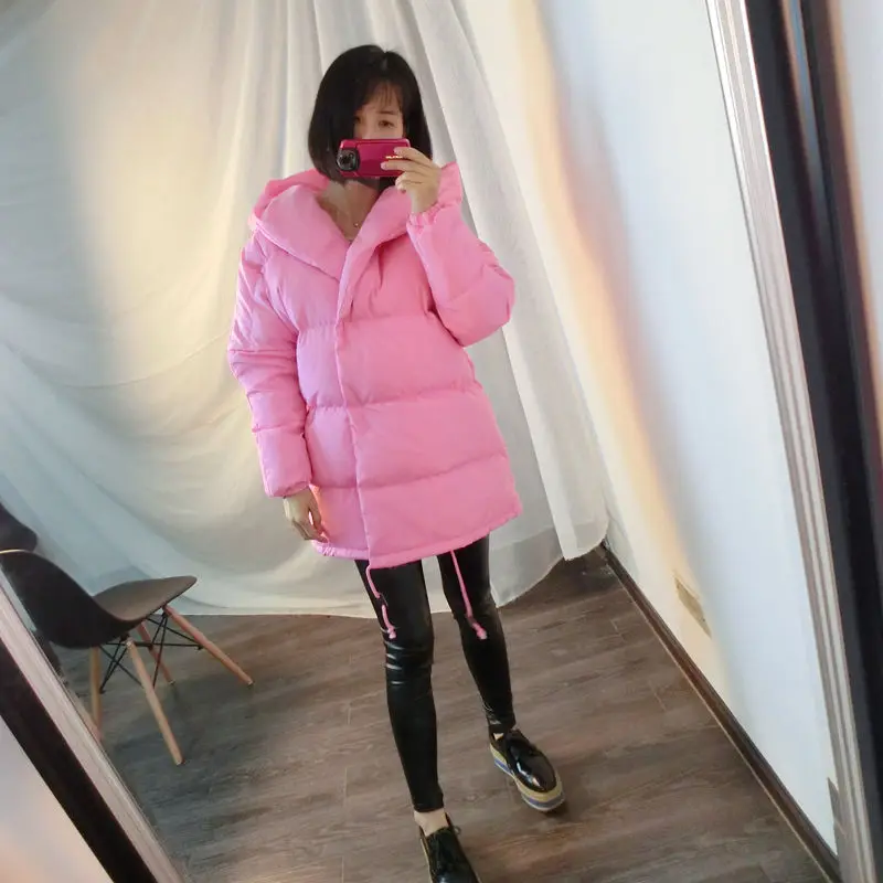 Пальто женское зимнее на 90% утином пуху с отворотами и завязками талии | Женская