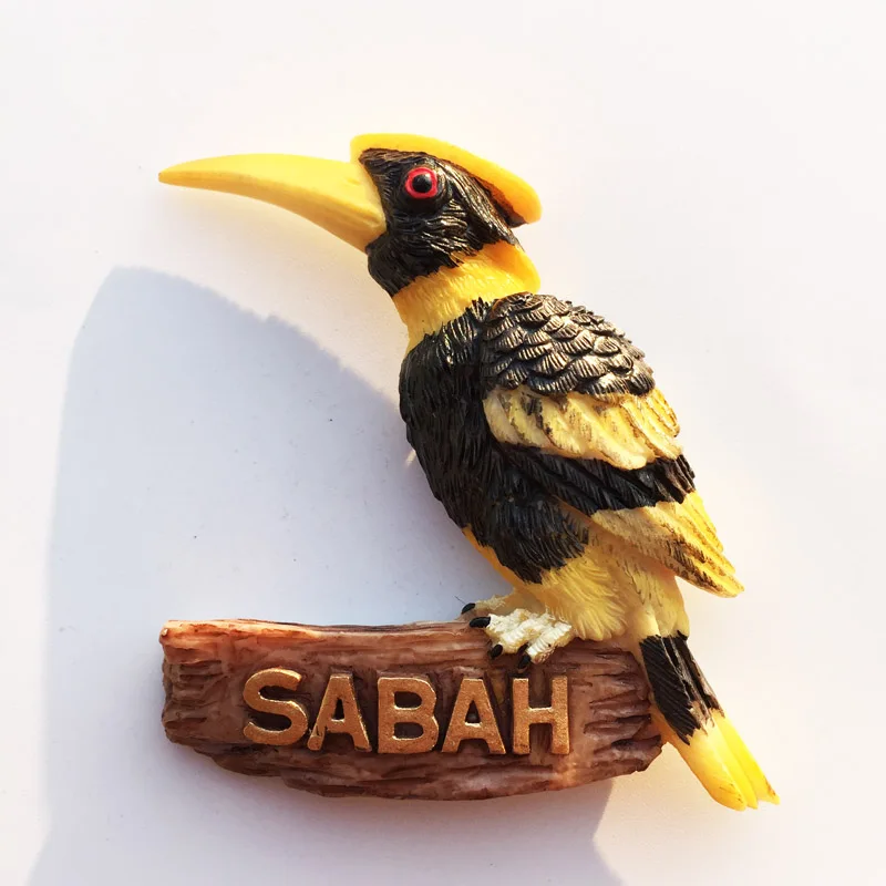 

QIQIPP Malaysia Sabah Hornbill Three-dimensional Artificial Painted Tourist Souvenir Crafts Magnet Fridge Magnet