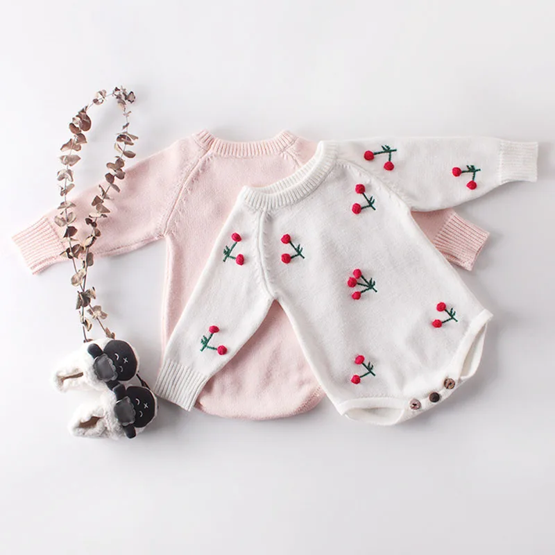 

2020; Сезон весна-осень; Одежда для маленьких девочек; Детский комбинезон с принтом в виде, боди-комбинезон, вишневый Кардиган вязаный свитер с...