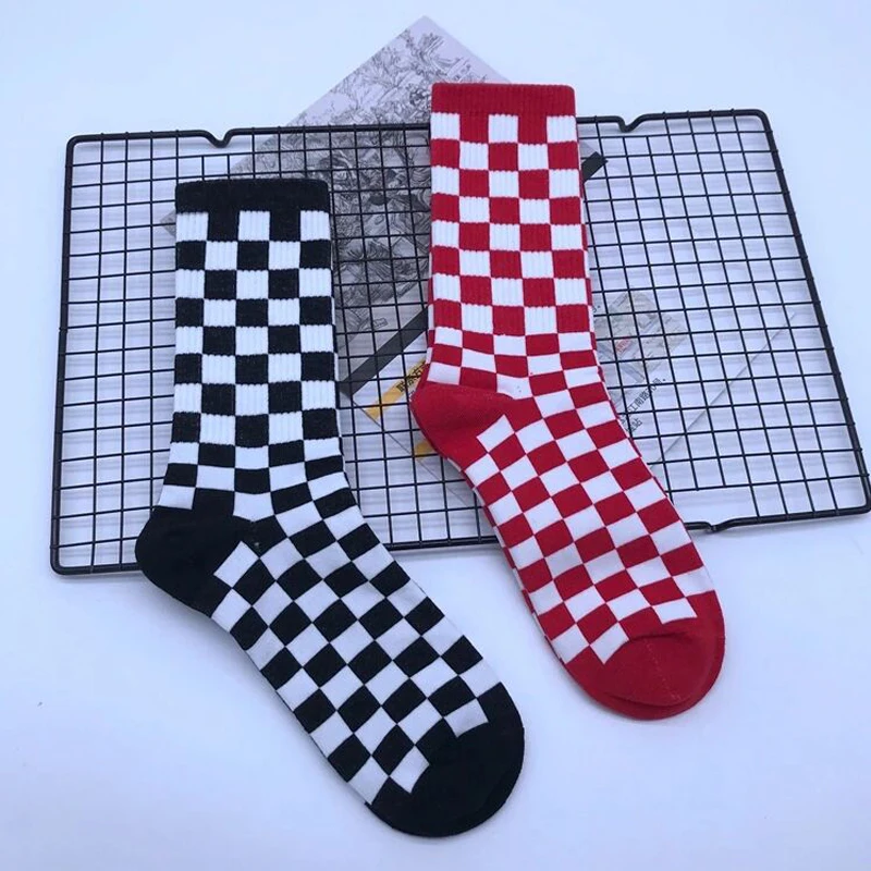 2020 новые модные носки мужские с популярным логотипом в уличном стиле Молодежные