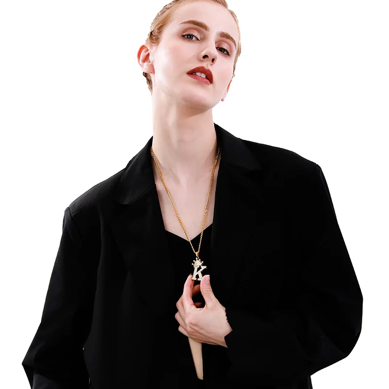 

Zircon A-Z Letter Pendant Necklace Hip Hop Rock Street Ladies Letter Pendant Men Jewelry Couple Birthday Commemorative Gift