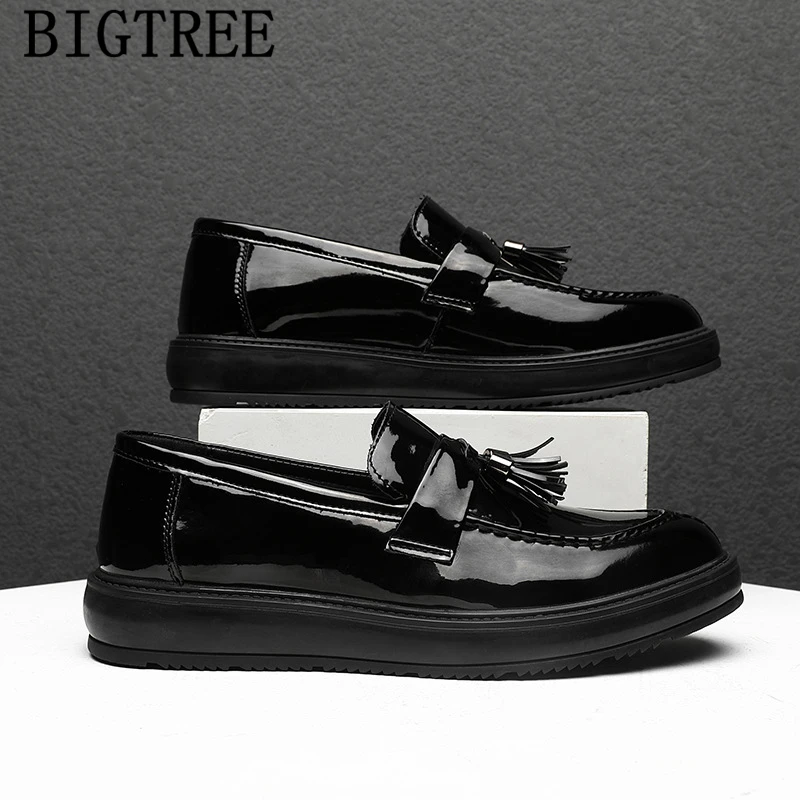 

Loafers Men Dress Shoes Designer Shoes Men Formal Tassel Luxury Mens Shoes Casual Patent Leather Wedding Dress 2023 Buty Meskie