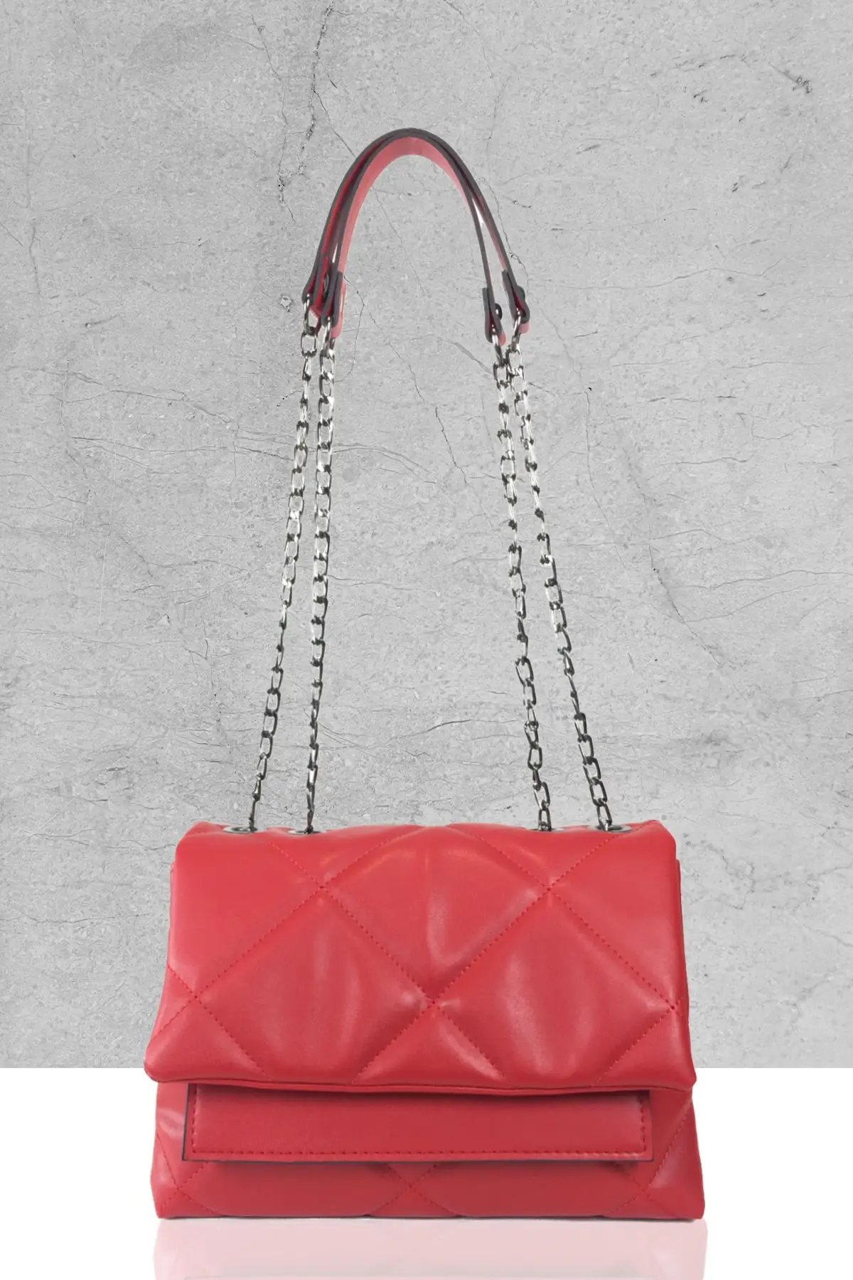 

Women's Quilted Chain Magnet steel Carabiners black and assortment Shoulder And crossbody