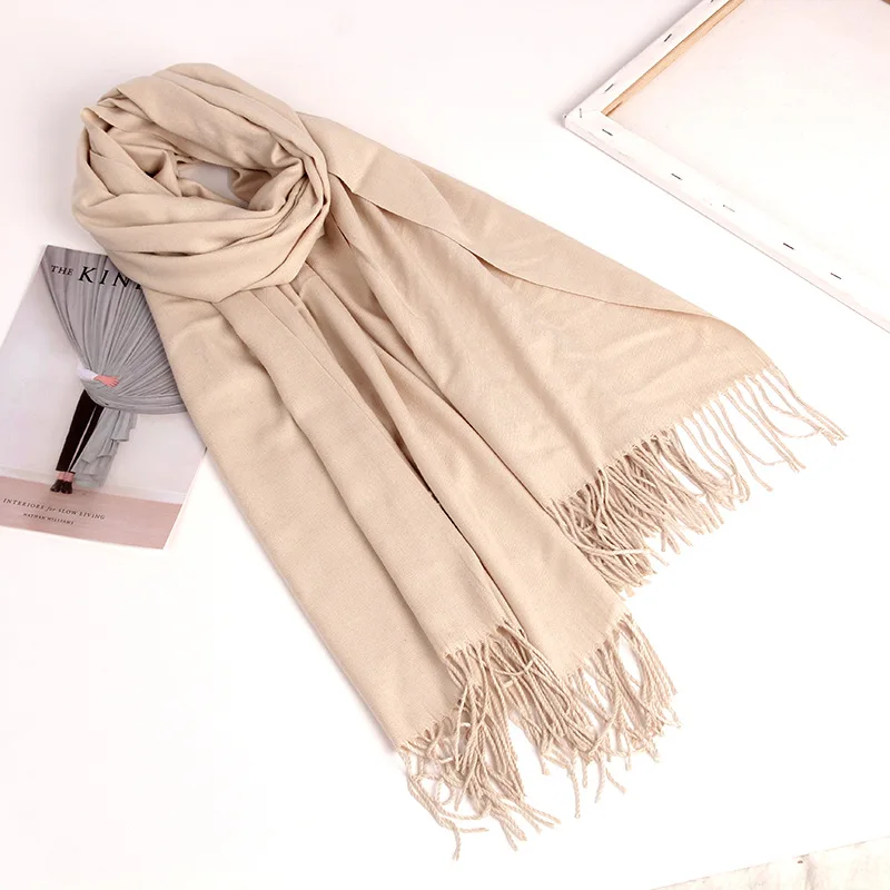 

2020 Women Cashmere Scarf Poncho Women Scarves Casual Winter Casual Women Tassel Scarf Wrap Shawl Long Scarf Femme High Quality