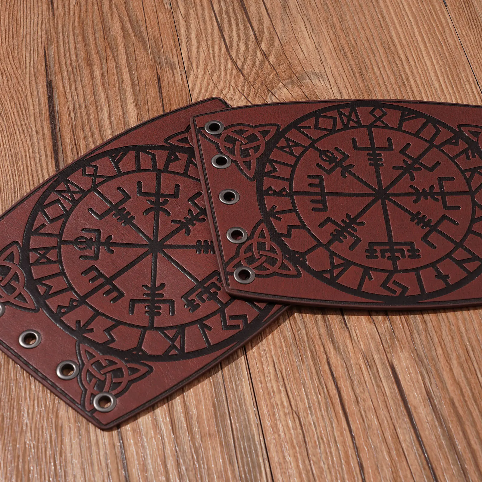 

Adults Viking Cosplay Armor Bracers Gothic Embossed Leather Gauntlet Wristbands Role Play Medieval Soldier Wrist Bands Clubwear