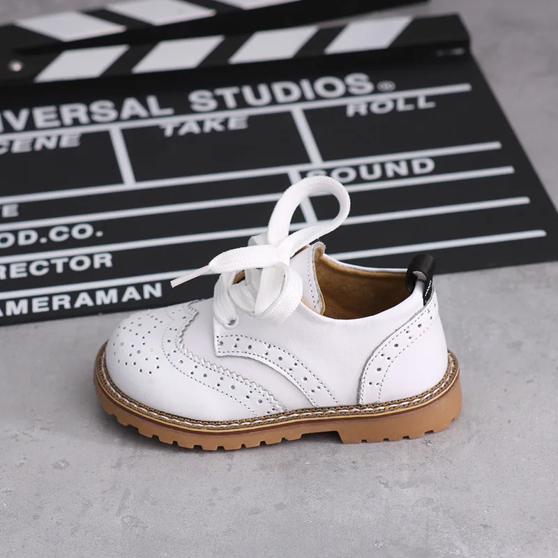 Новая детская обувь кожаная тонкие туфли для мальчиков и девочек Детские