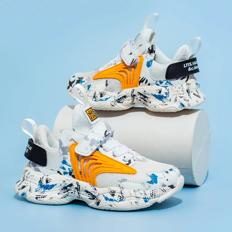 

Кроссовки для мальчиков, Классические брендовые, повседневная школьная обувь, дышащие, молодежные, на плоской подошве, белые