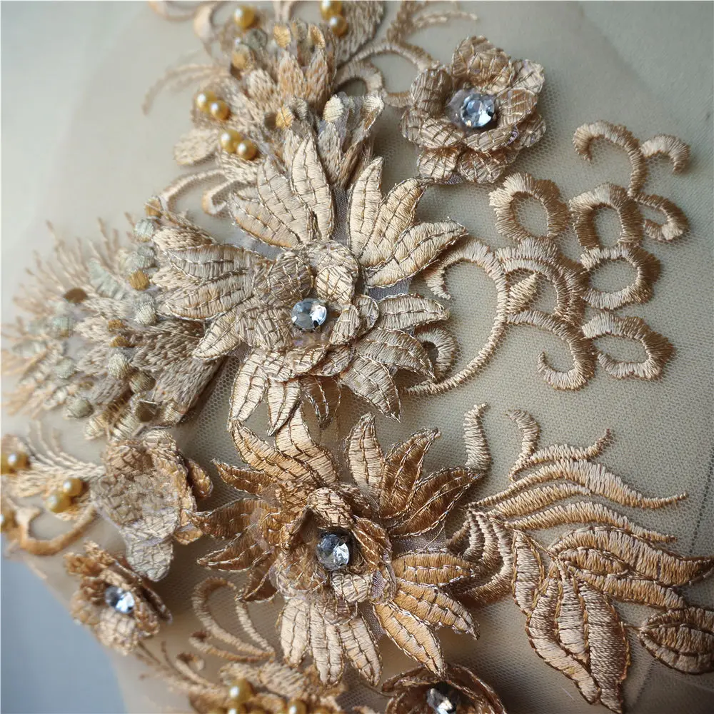 Золотой цветок кружевной ткани бисером вышитое платье Аппликации планки