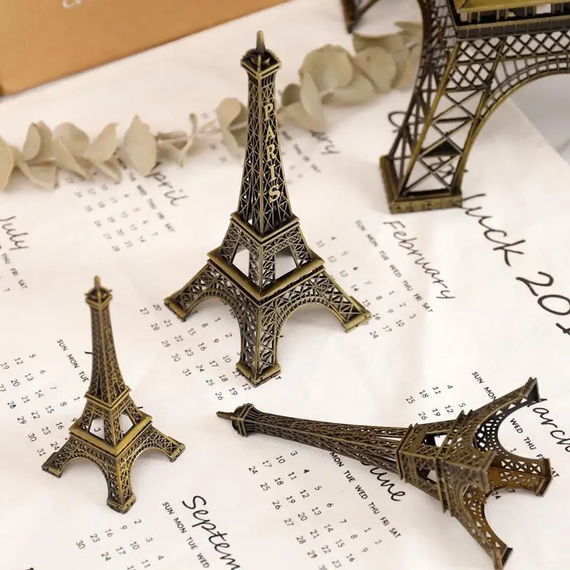 

Birthday Gifts for Girlfriends, Girlfriends and Classmates, Paris Eiffel Tower Model, European Decoration, Home Decoration E1113