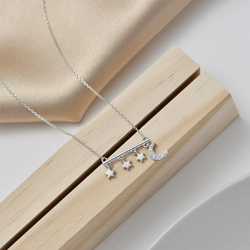 

925 Sterling Silver Necklace Simple Personality Star Tassel Collar Flashing Diamond Moon Pendant Clavicle Chain Women Jewelry