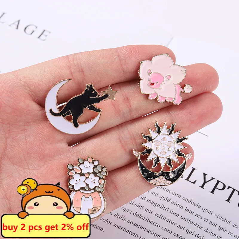 Эмалированная булавка на лацкан с изображением солнца луны розового льва кота