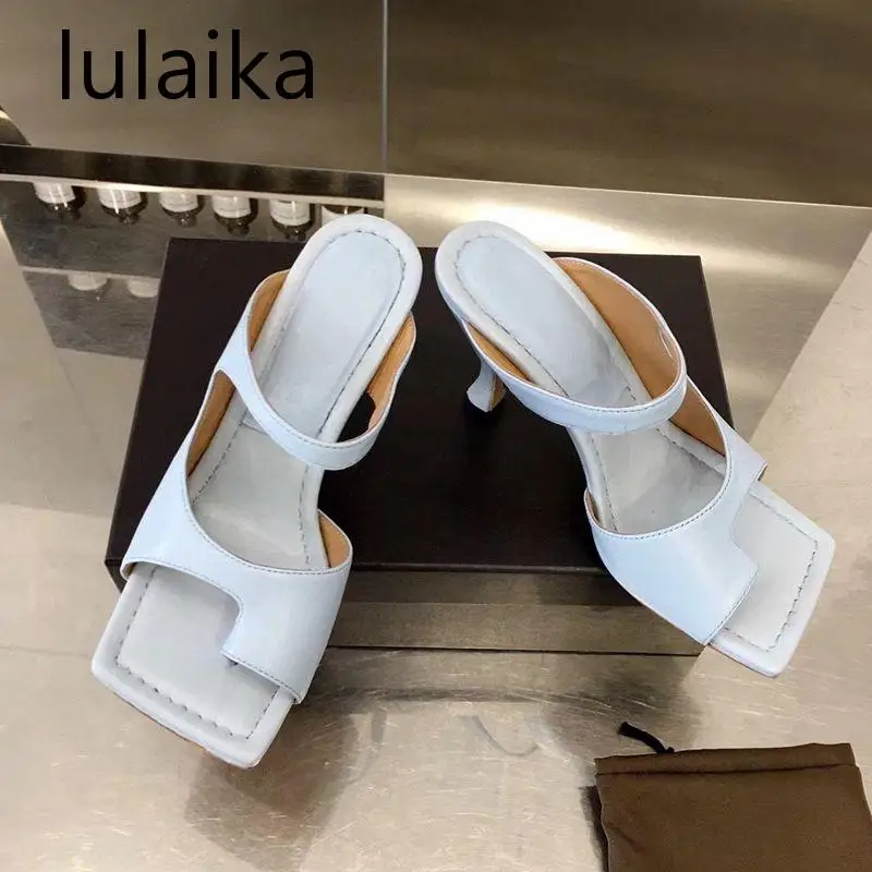 

2021 Summer Women Slippers Square Toe High Heel Pumps Beach Luxury Designer Fashion Sexy Party Ladies Flip Flops 35-40 Size