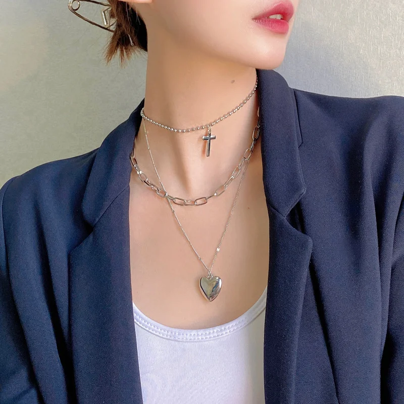 

The New Dripping Smiley Face Pendant Double-layer Necklace Female Multi-layer Stackable Cross Love Butterfly Clavicle Chain
