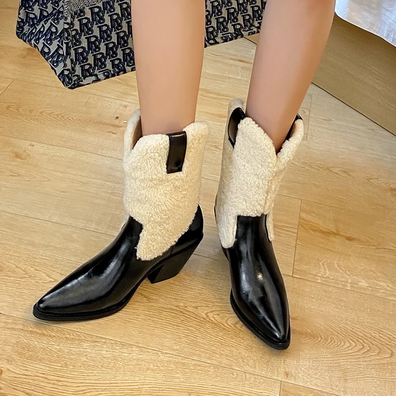 

2021 winter trendy leather handmade custom hip-hop style pointed western boots