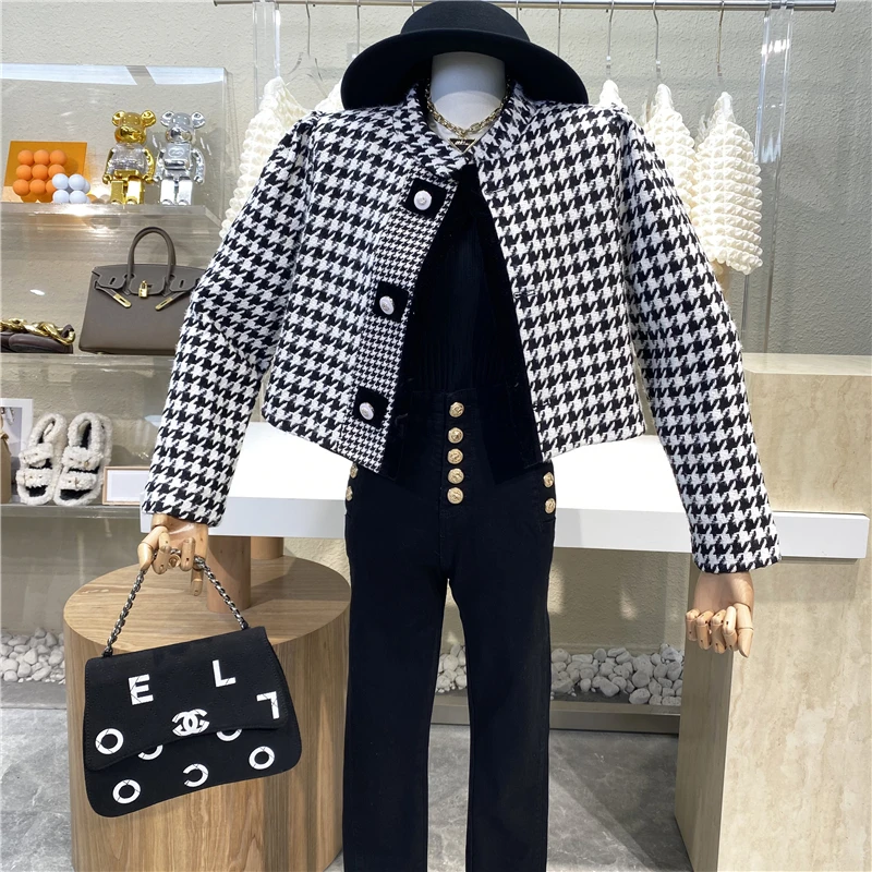 

Новинка 2021 модное короткое пальто тысяча птиц в стиле знаменитостей с воротником-стойкой Изысканная жемчужная пуговица Свободная куртка в ...